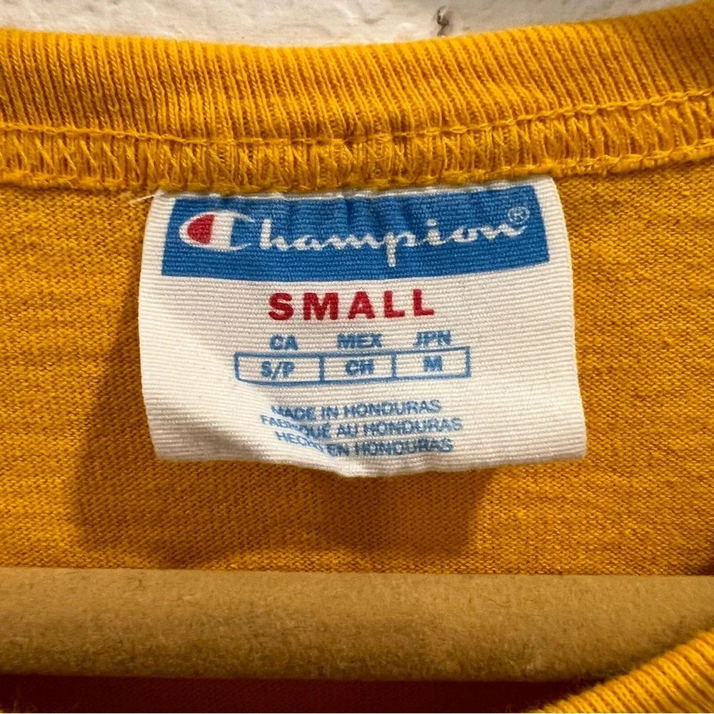 Champion Tee T Shirt Mens Small Yellow Knit Short‎ Sleeve Crew Neck 100% Cotton
